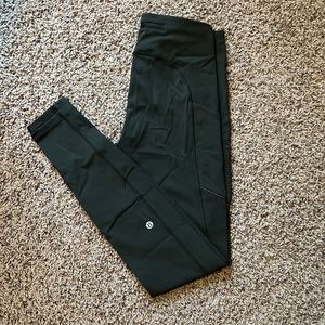 LuluLemon Leggings Size 4 great condition